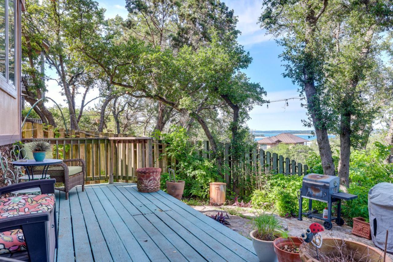 Exotic Home With Patio And Grill Walk To Canyon Lake! Exterior photo
